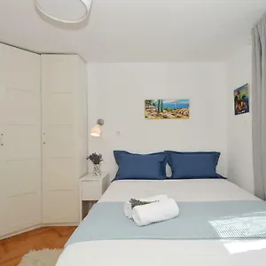 Apartament Bora Bora, Kaštela